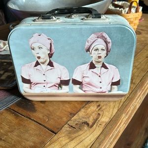 Vintage lunchbox
